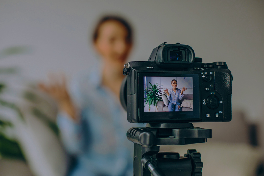 Já ouviu falar no Mixkit? Hoje, o post é para explicar a você como a ferramenta pode ser útil na hora de produzir vídeos promocionais para o seu negócio.
