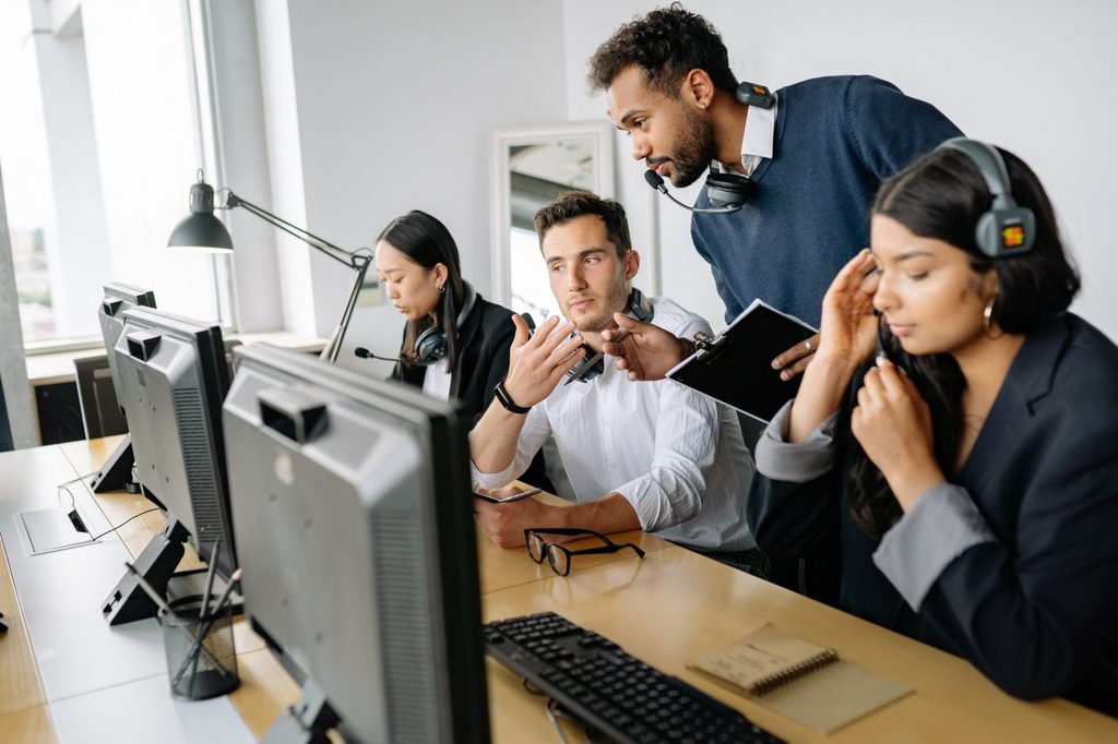Como organizar sua equipe de atendimento para a Black Friday
